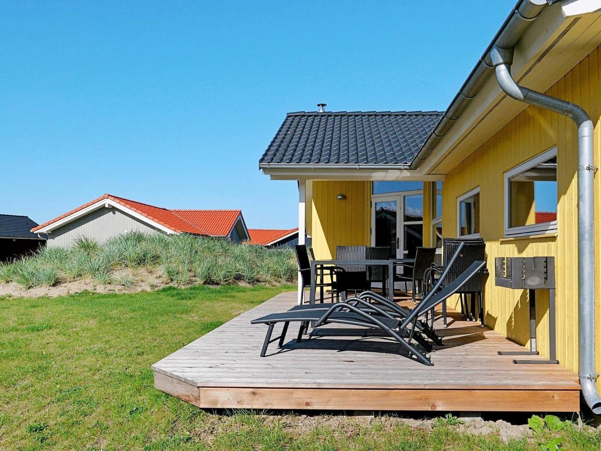 Four-Bedroom Holiday Home In Grossenbrode 1 Extérieur photo